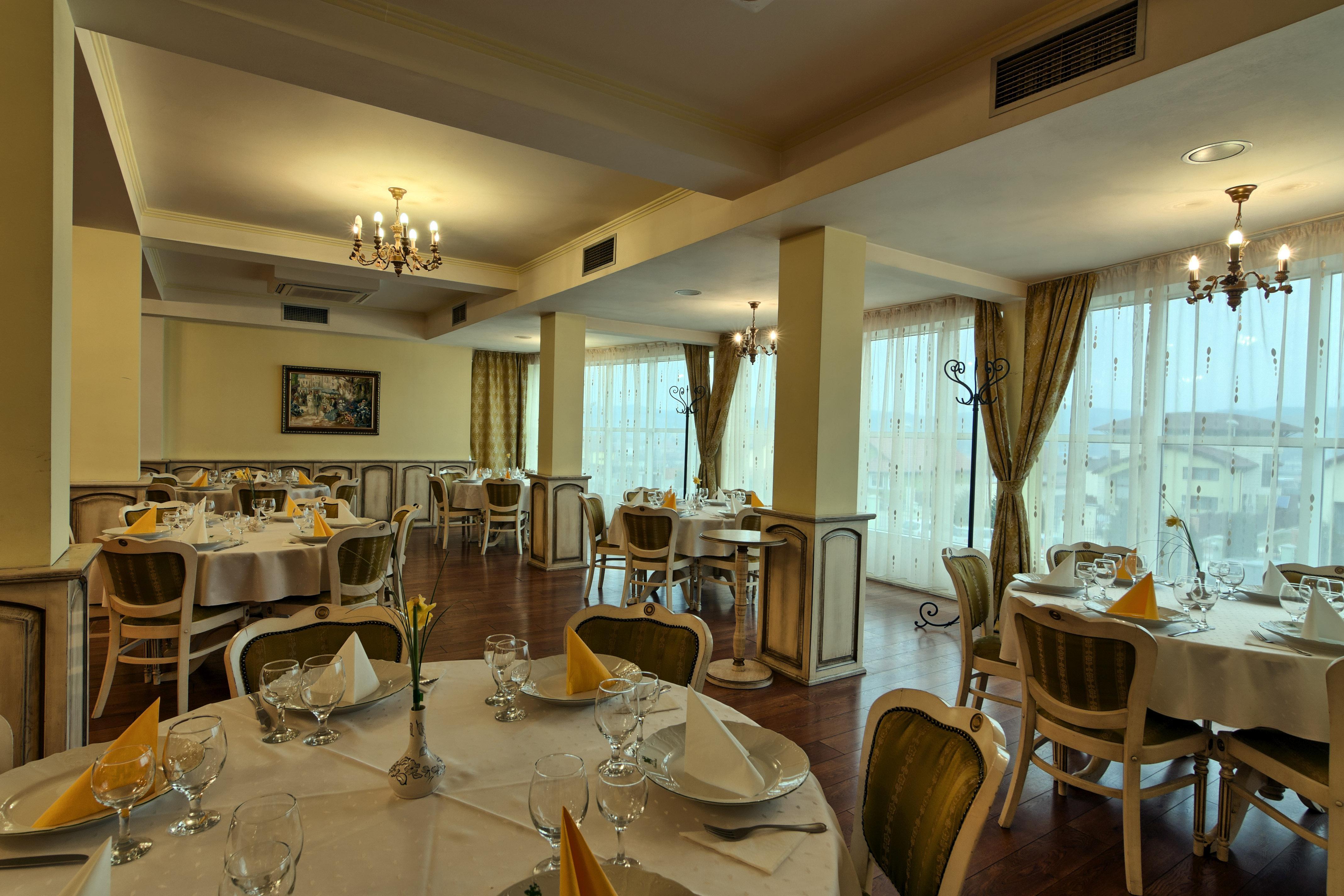 Mercure Medias Binderbubi Hotel And Spa Buitenkant foto
